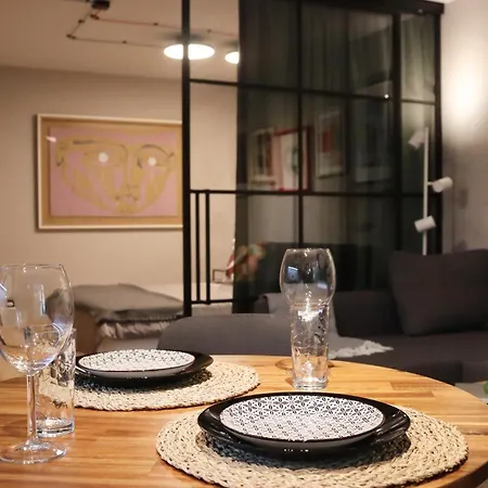 Апартамент New Oasis In The Heart Of